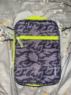 Embark Gray Camo Lunchbox with Neon Yellow Trim